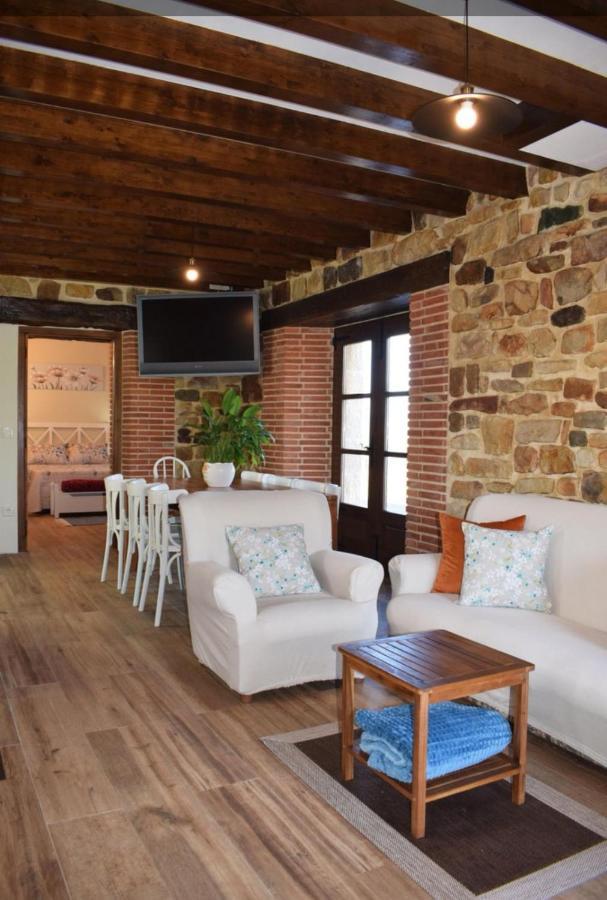 Casa Rural Los Riveros De Jeromo Selaya ภายนอก รูปภาพ