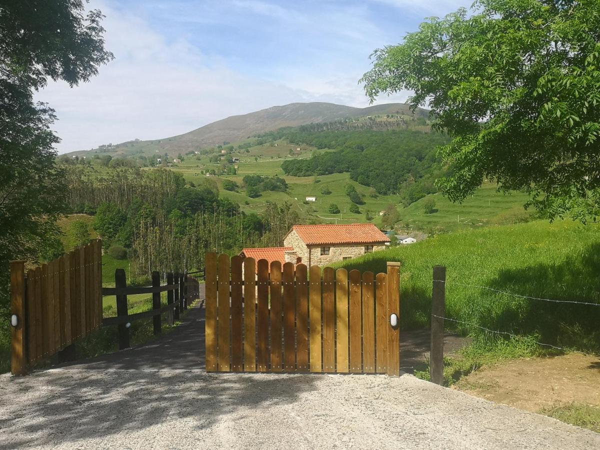 Casa Rural Los Riveros De Jeromo Selaya ภายนอก รูปภาพ